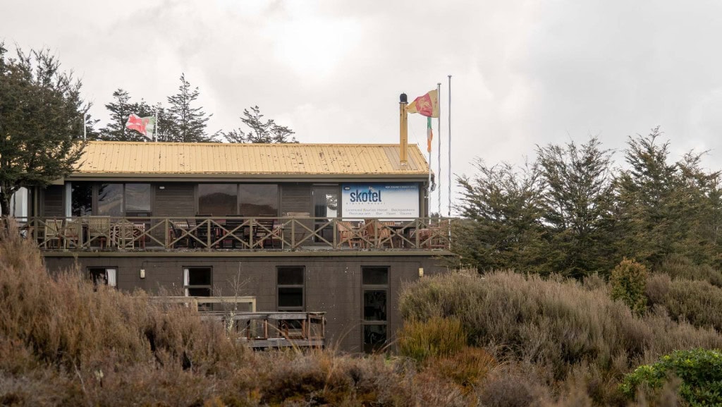 A side view of Skotel Alpine Resort in Whakapapa Village in Tongariro National Park.